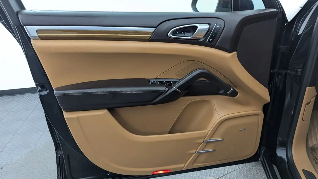Florida Fine Cars - Used PORSCHE CAYENNE 2014 MIAMI TURBO