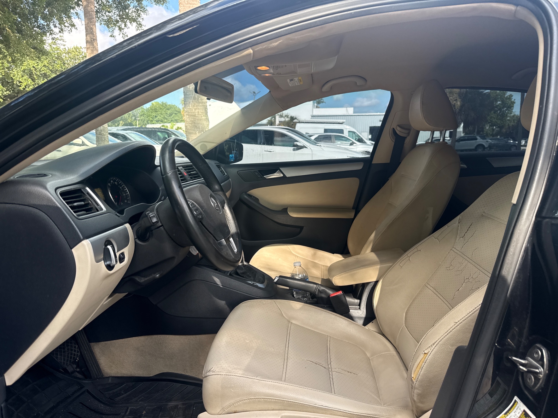 Florida Fine Cars - Used vehicle - SEDAN VOLKSWAGEN JETTA 2013