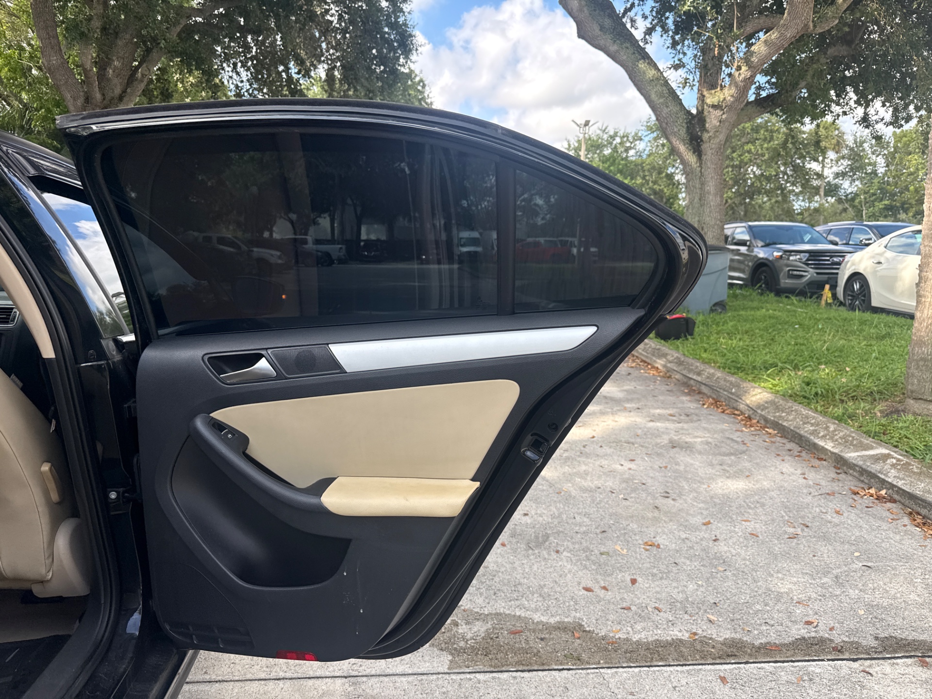 Florida Fine Cars - Used vehicle - SEDAN VOLKSWAGEN JETTA 2013