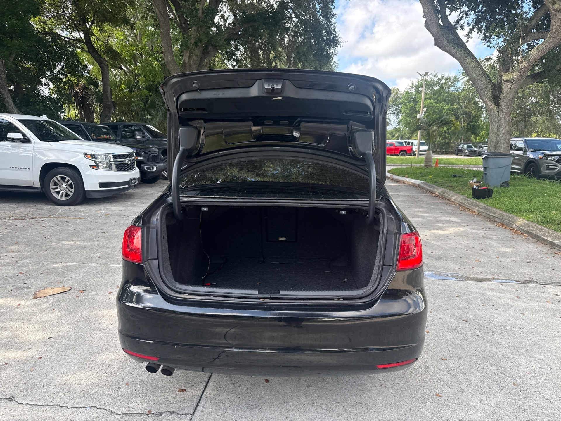 Florida Fine Cars - Used vehicle - SEDAN VOLKSWAGEN JETTA 2013