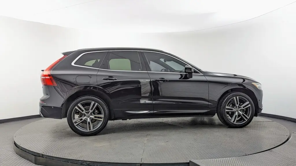 Florida Fine Cars - Used VOLVO XC60 2019 MIAMI MOMENTUM