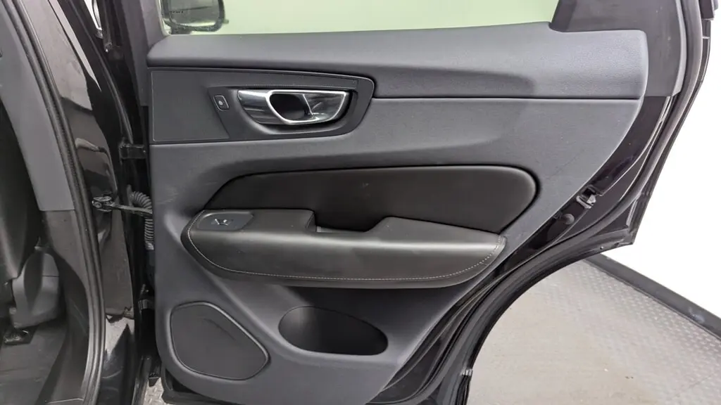 Florida Fine Cars - Used VOLVO XC60 2019 MIAMI MOMENTUM