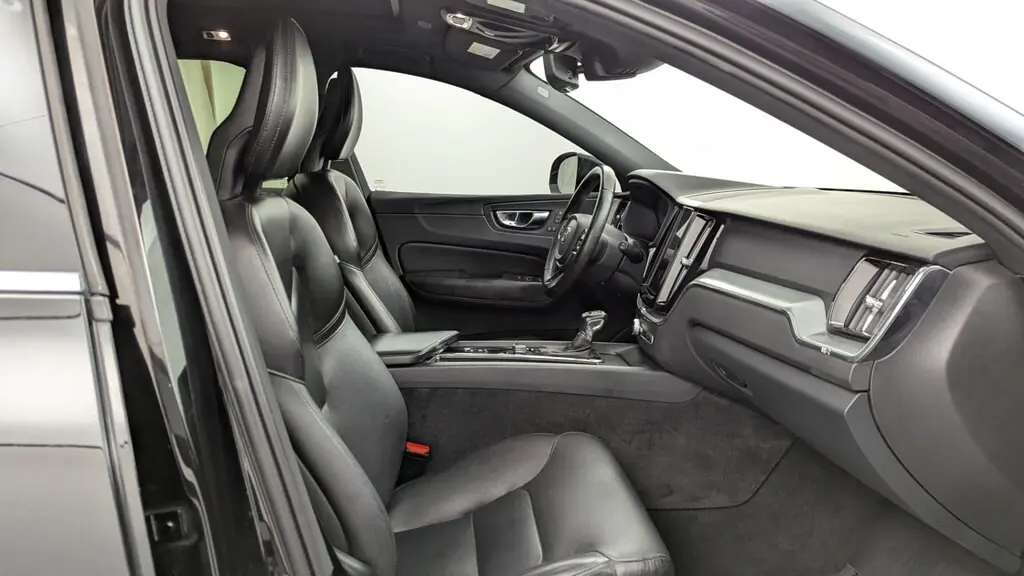 Florida Fine Cars - Used VOLVO XC60 2019 MIAMI MOMENTUM