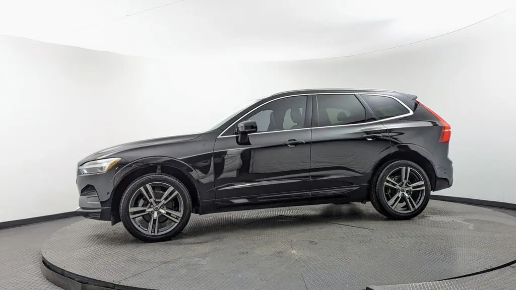 Florida Fine Cars - Used VOLVO XC60 2019 MIAMI MOMENTUM