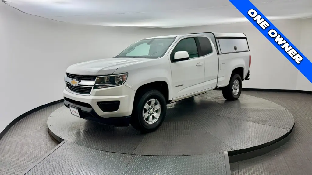 Florida Fine Cars - Used CHEVROLET COLORADO 2017 WEST PALM 4WD WT