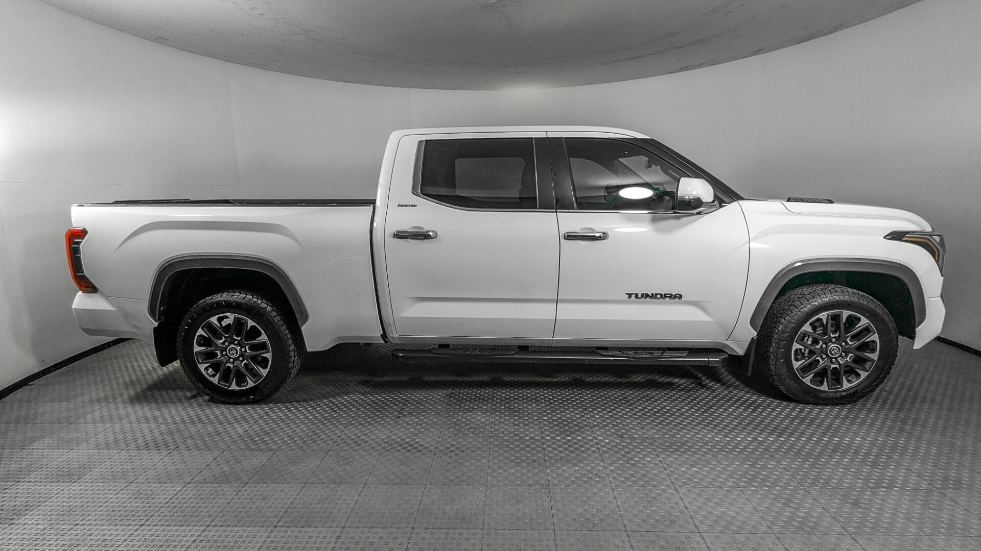 Florida Fine Cars - Used vehicle - TRUCK TOYOTA TUNDRA 4WD 2024