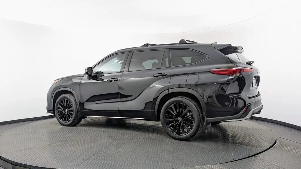 Florida Fine Cars - Used TOYOTA HIGHLANDER 2023 MARGATE XSE