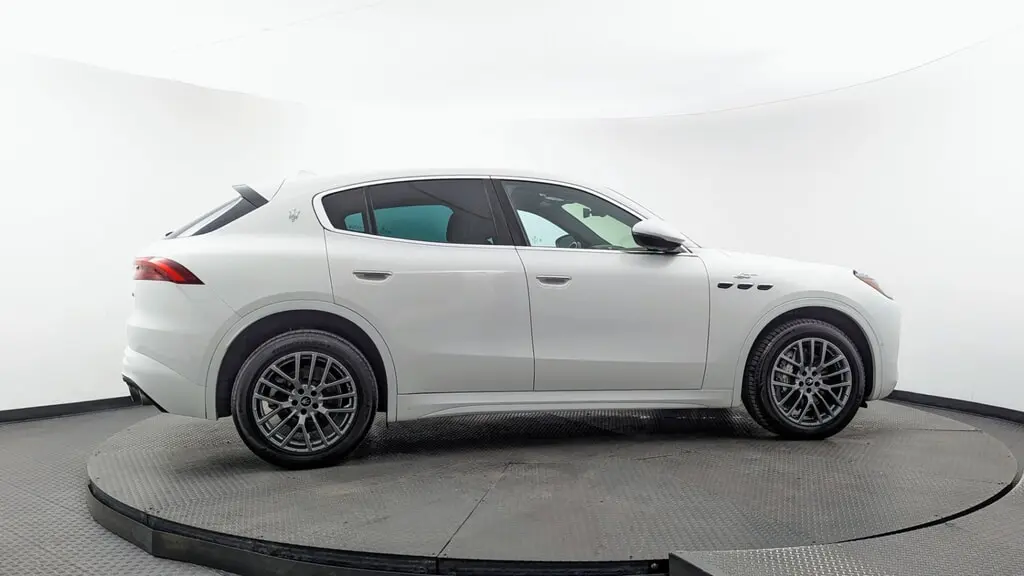 2024 MASERATI GRECALE GT photo 7