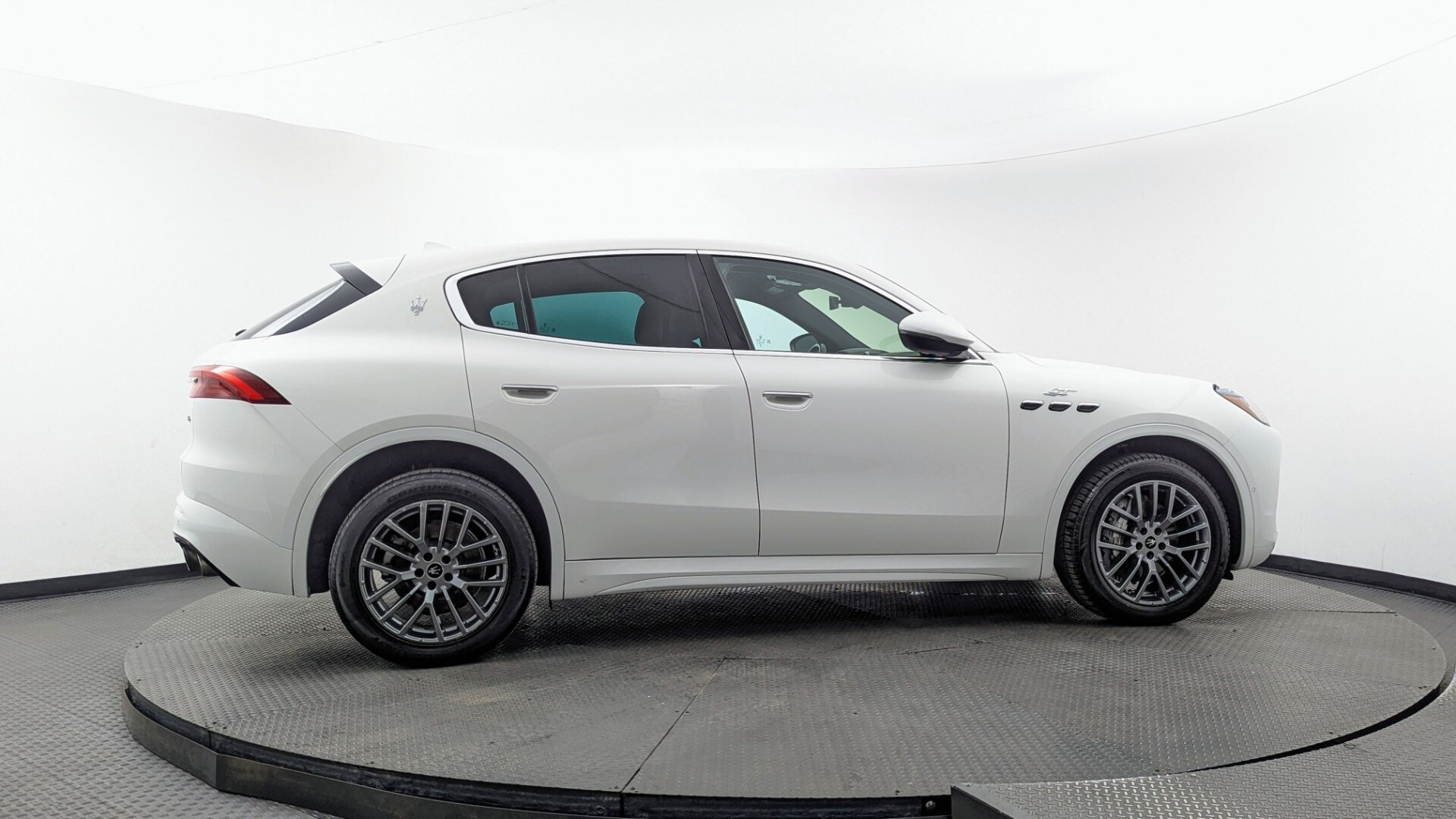 Florida Fine Cars - Used vehicle - SUV MASERATI GRECALE 2024
