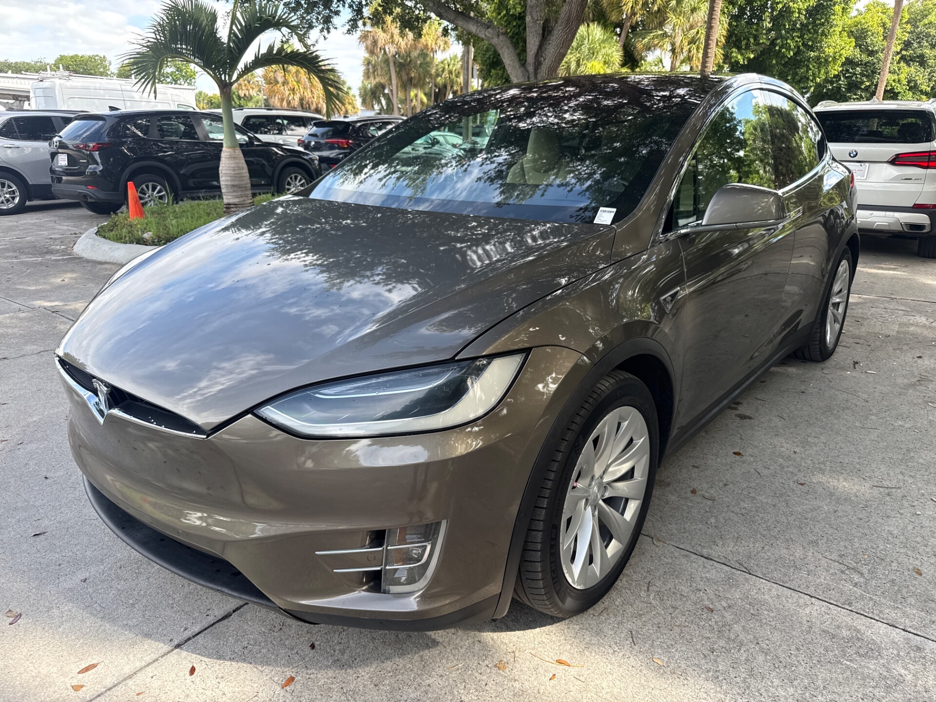 2016 Tesla Model X 90D's photo