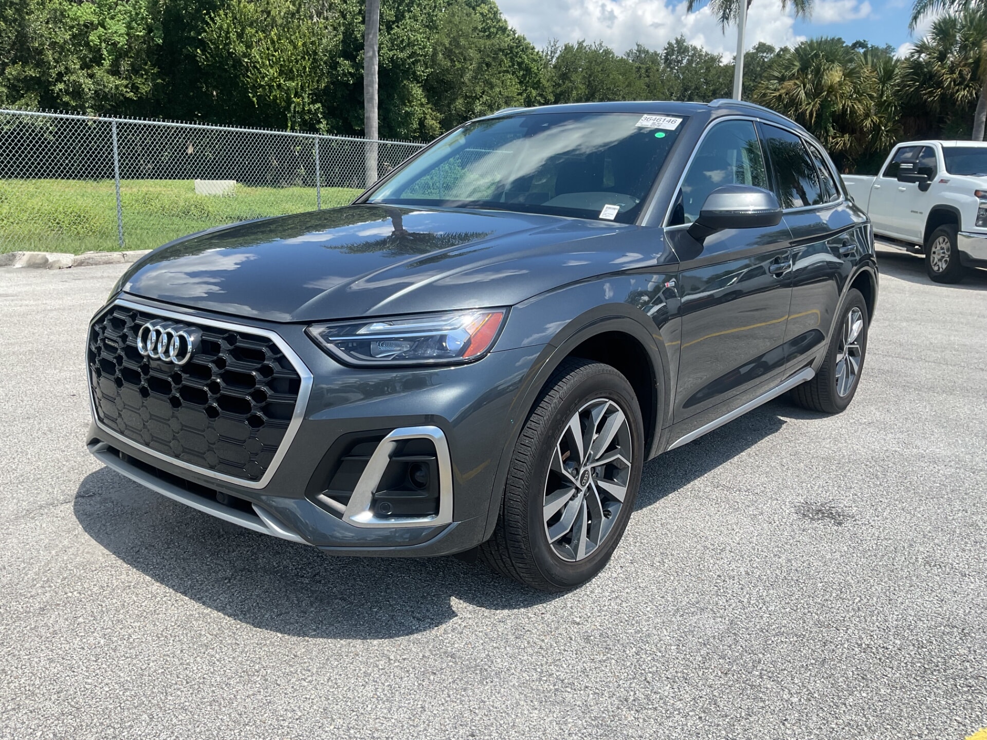 2023 Audi Q5 45 Premium Plus's photo