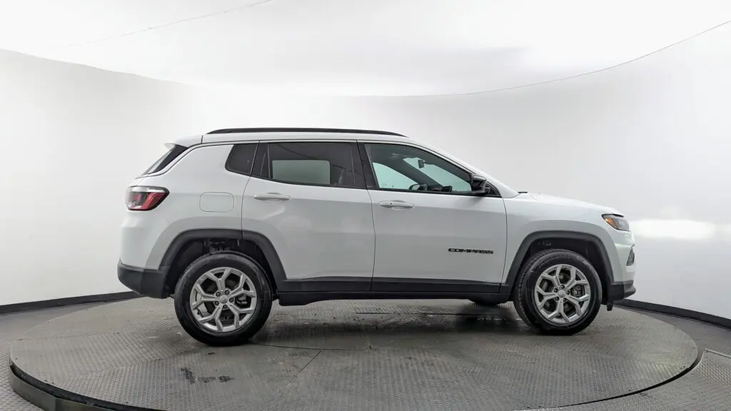 Florida Fine Cars - Used JEEP COMPASS 2024 MIAMI LATITUDE