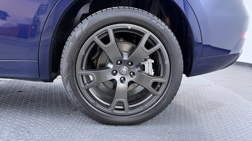 Florida Fine Cars - Used MASERATI LEVANTE 2018 WEST PALM GRANLUSSO