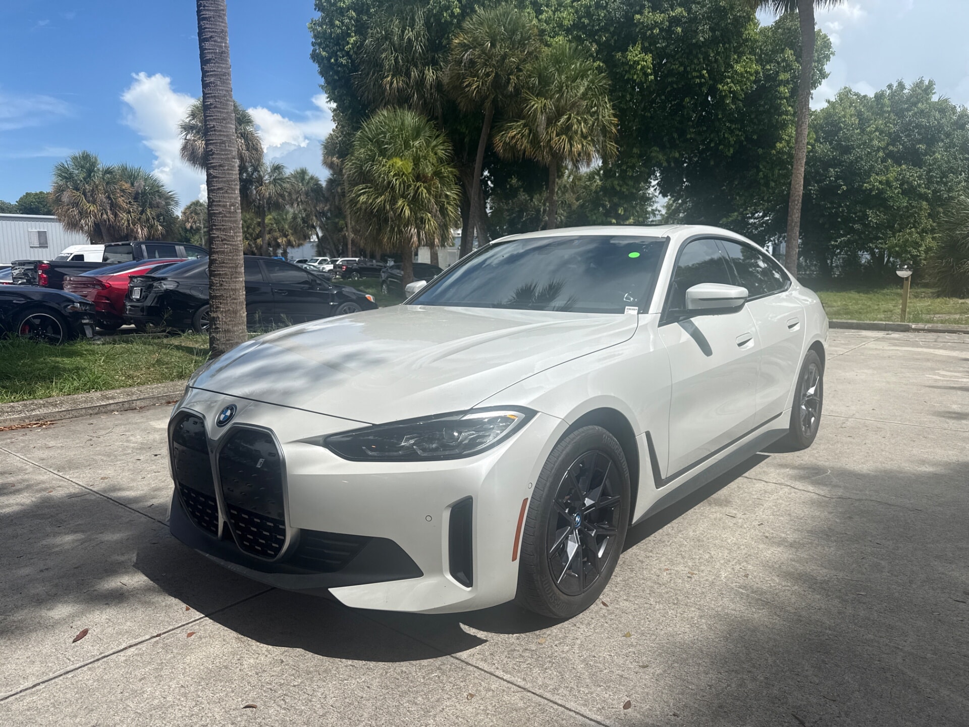 2023 BMW i4 eDrive35's photo