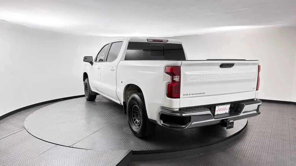 2023 CHEVROLET SILVERADO 1500 LT photo 5