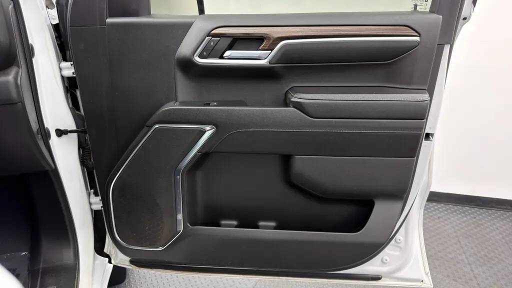 2023 CHEVROLET SILVERADO 1500 LT photo 22