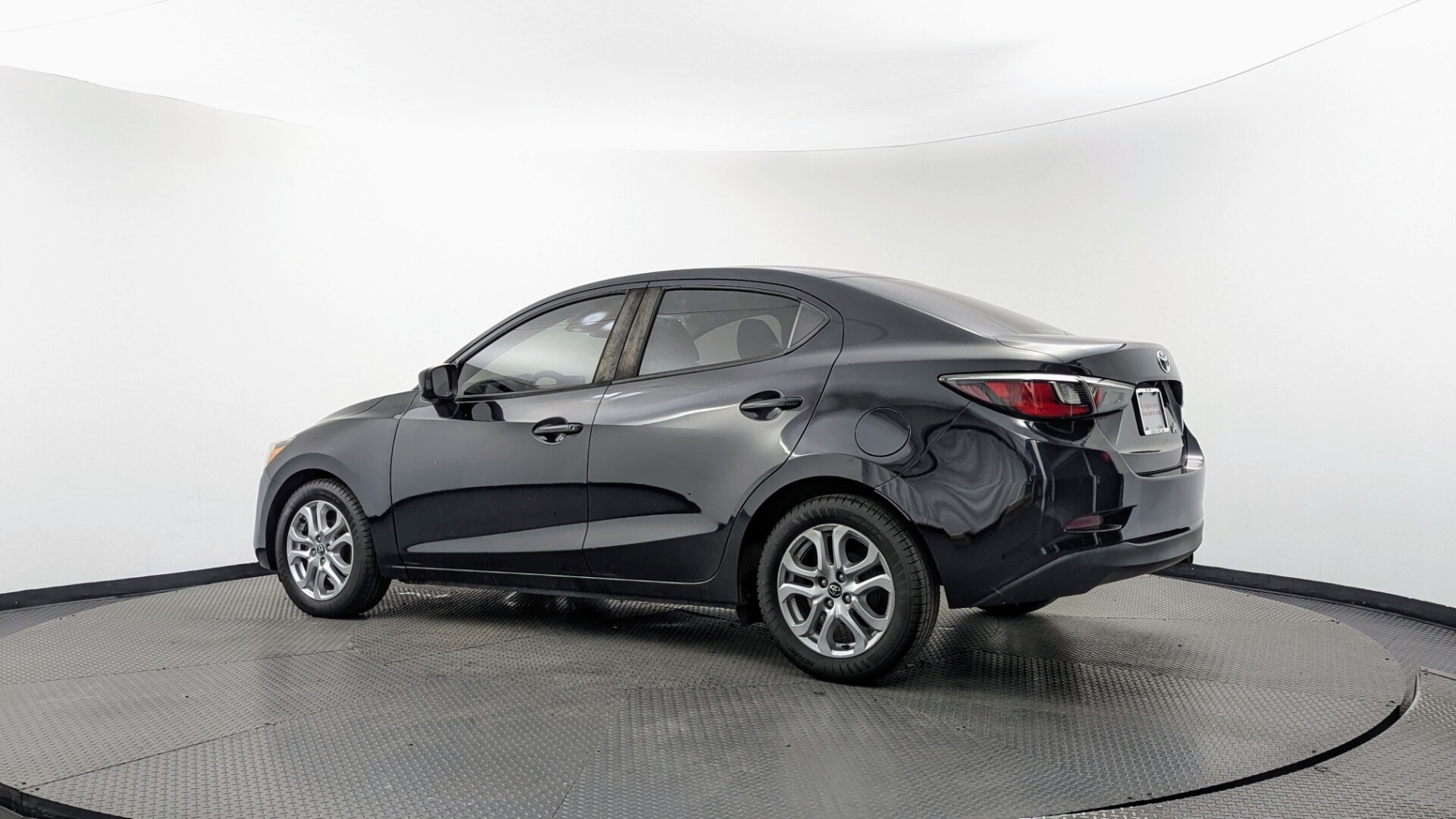 Florida Fine Cars - Used vehicle - SEDAN TOYOTA YARIS IA 2018
