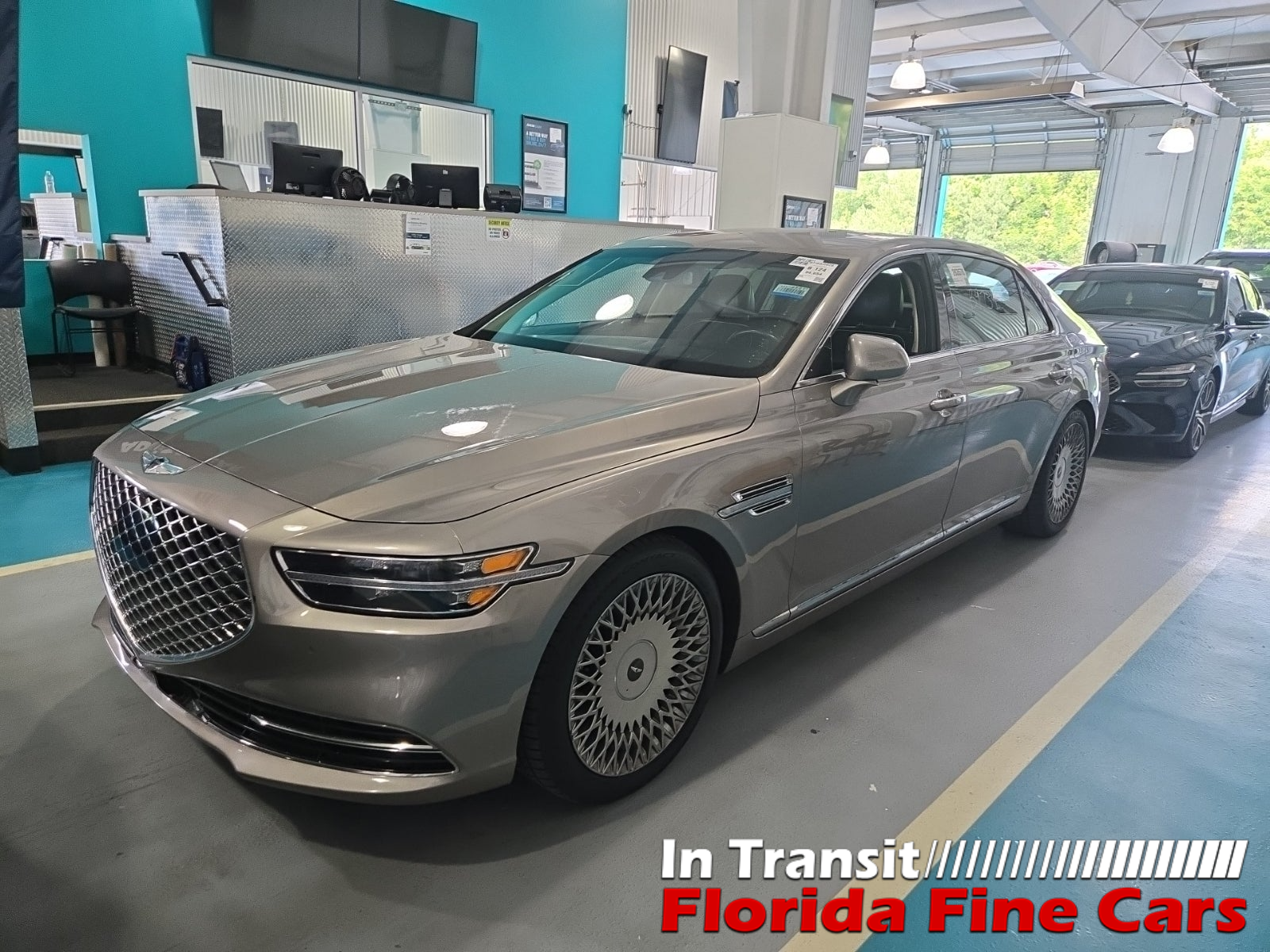 2020 Genesis G90 5.0 Ultimate's photo
