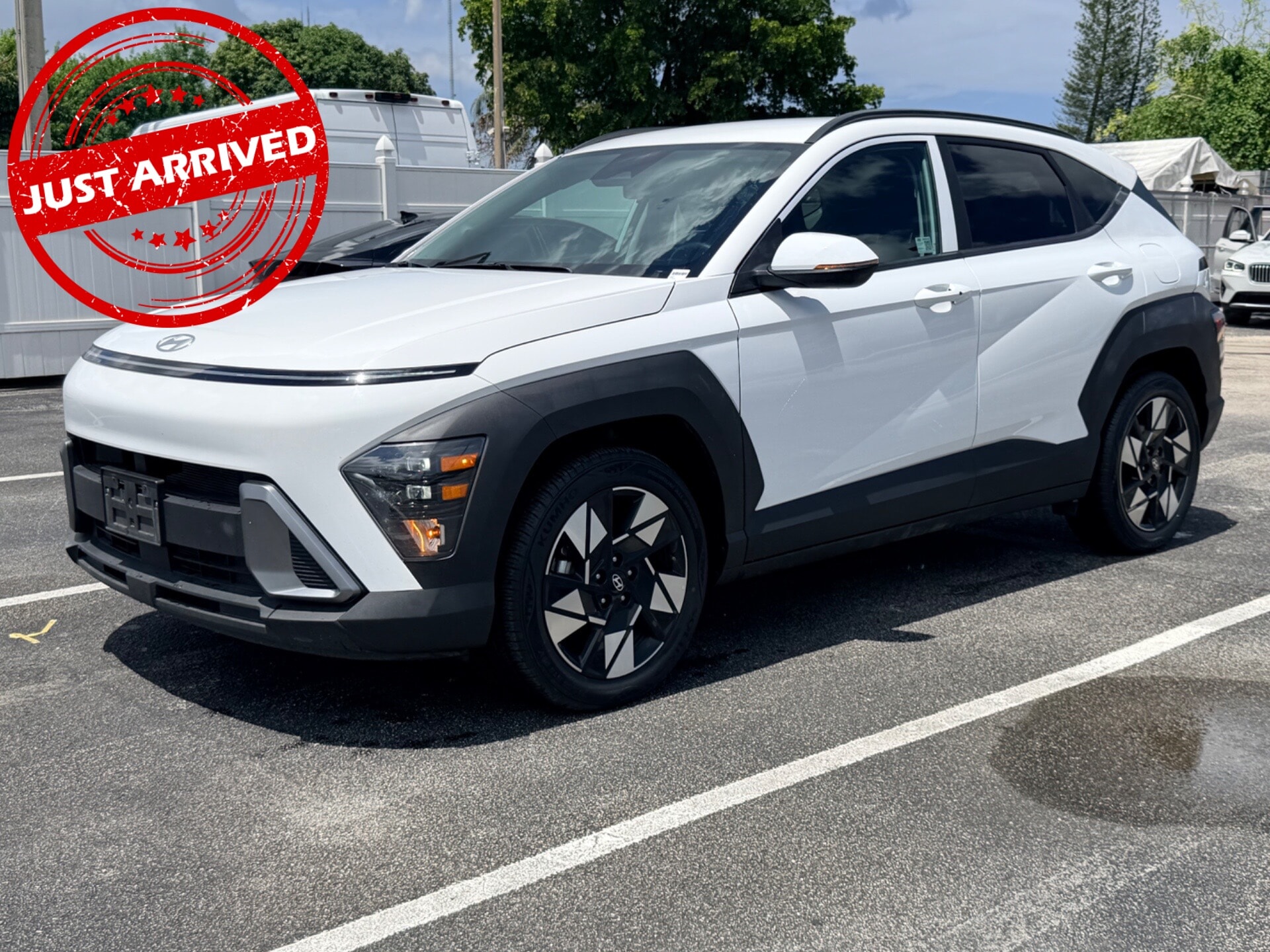 used vehicle - SUV HYUNDAI KONA 2025