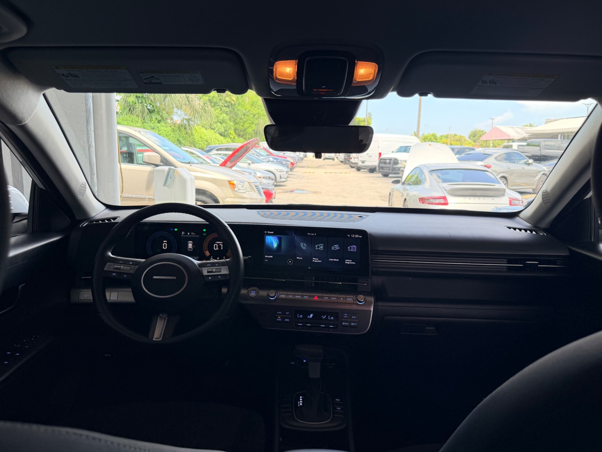 used vehicle - SUV HYUNDAI KONA 2025