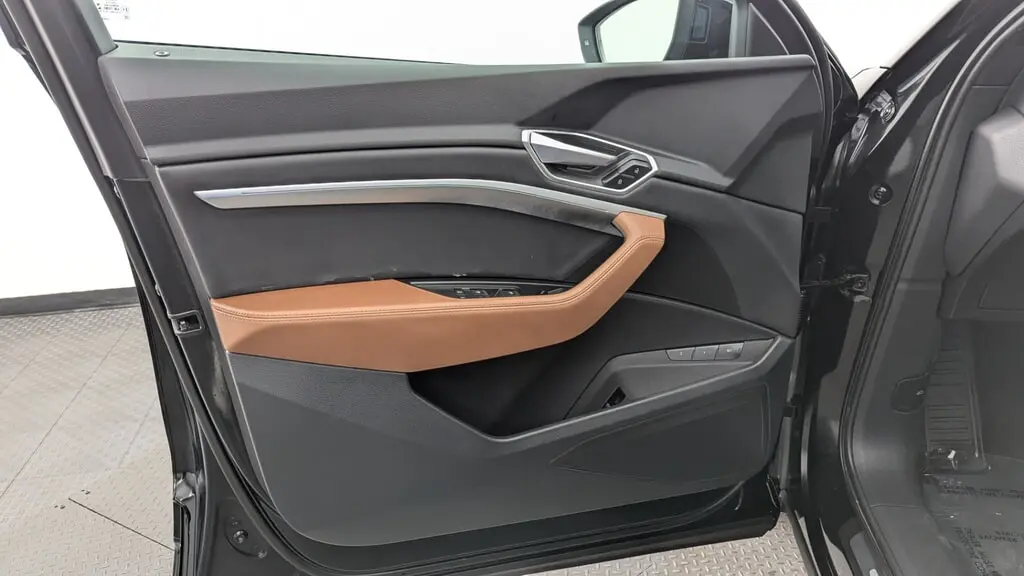 Florida Fine Cars - Used AUDI E-TRON 2022 MIAMI PREMIUM
