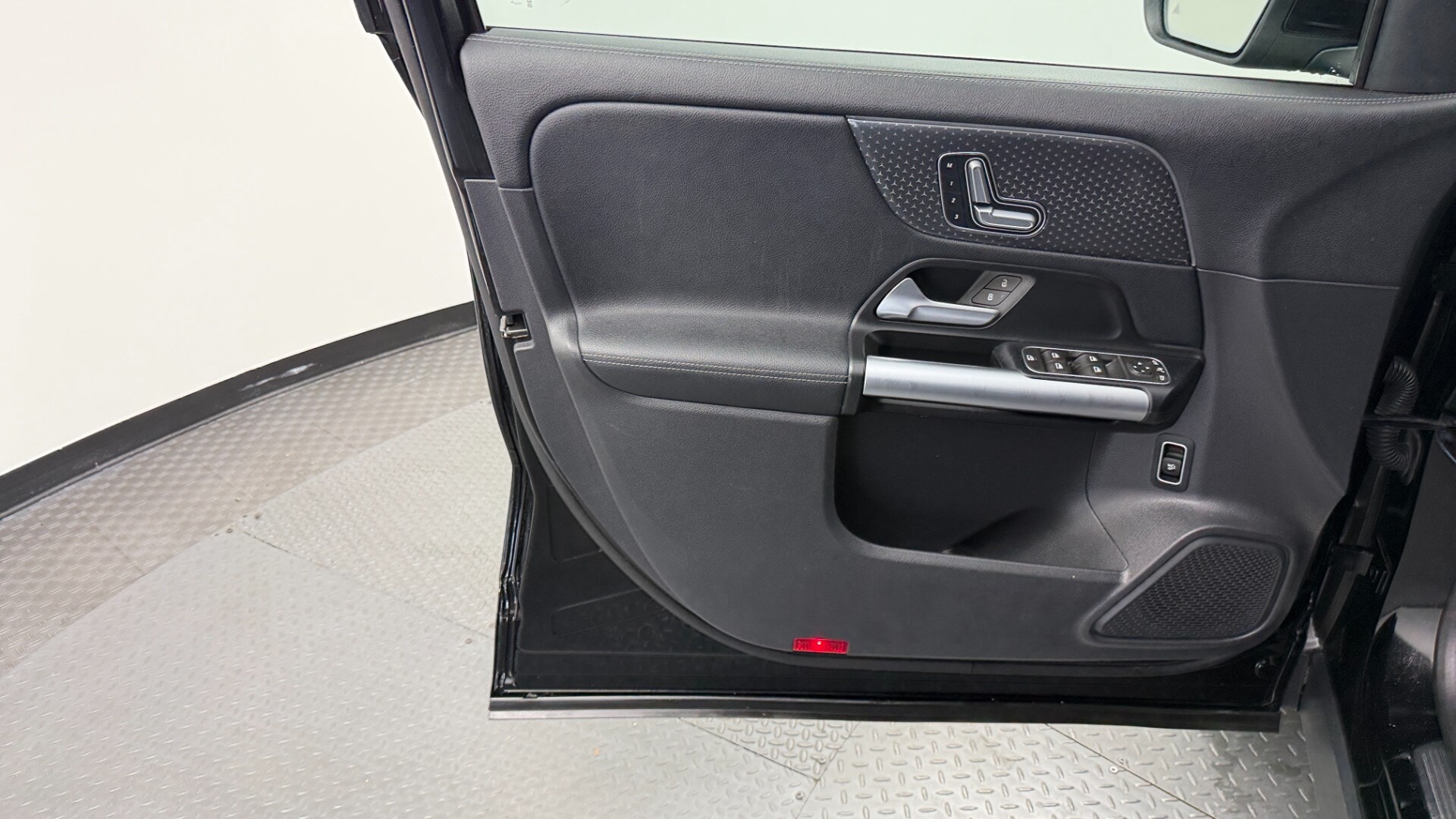 Florida Fine Cars - Used vehicle - SUV MERCEDES-BENZ GLA 2025