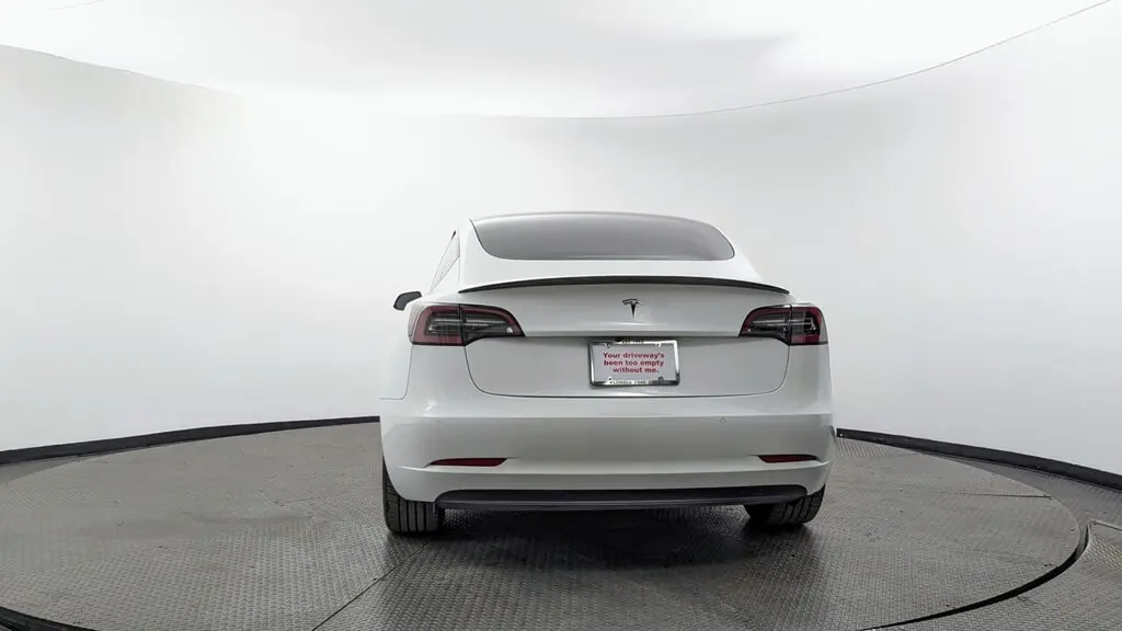 2021 TESLA MODEL 3 STANDARD RANGE PLUS photo 5
