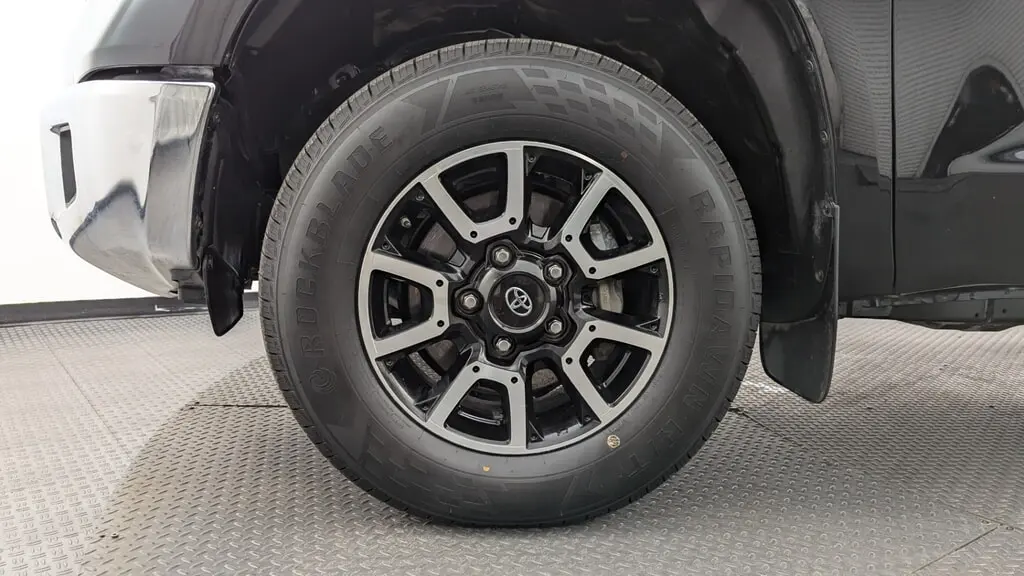 Florida Fine Cars - Used TOYOTA TUNDRA 4WD 2020 MARGATE SR5
