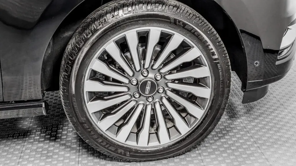 Florida Fine Cars - Used LINCOLN NAVIGATOR 2018 ORLANDO RESERVE