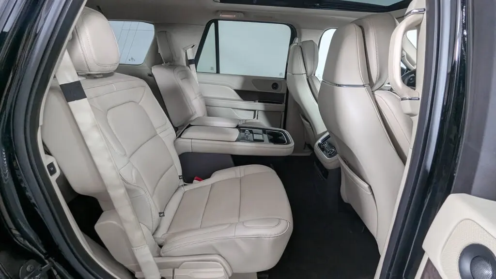 Florida Fine Cars - Used LINCOLN NAVIGATOR 2018 ORLANDO RESERVE