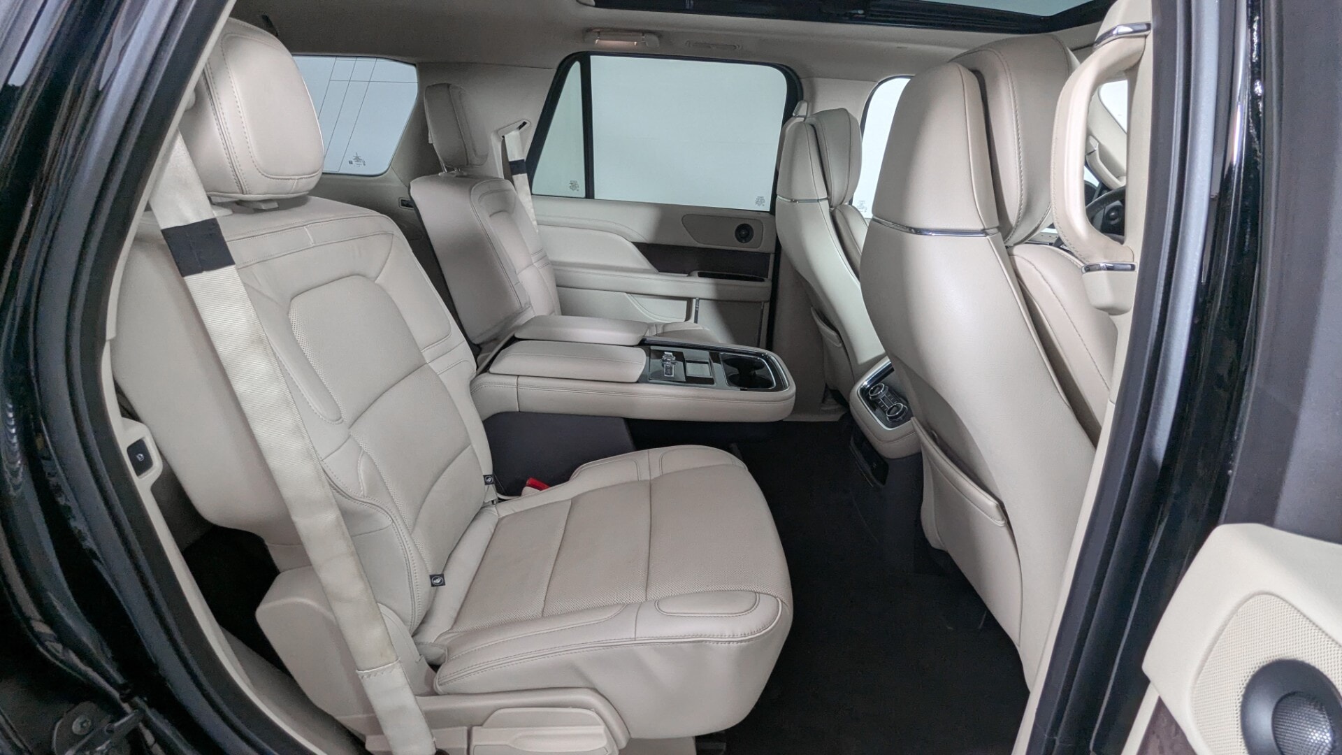 Florida Fine Cars - Used vehicle - SUV LINCOLN NAVIGATOR 2018