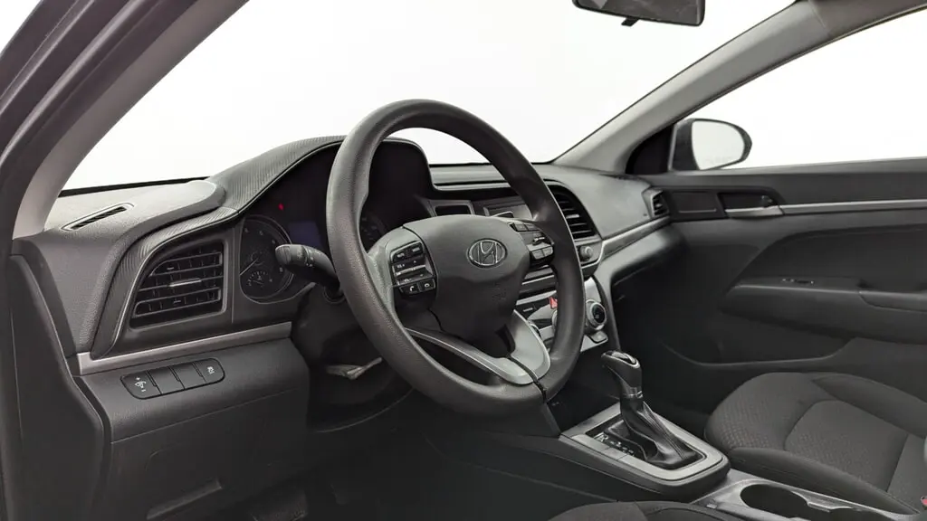 2019 HYUNDAI ELANTRA SE photo 23