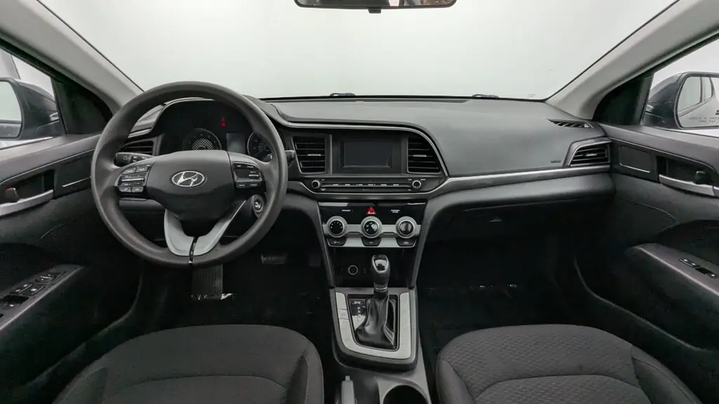2019 HYUNDAI ELANTRA SE photo 25