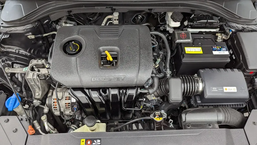 2019 HYUNDAI ELANTRA SE photo 30
