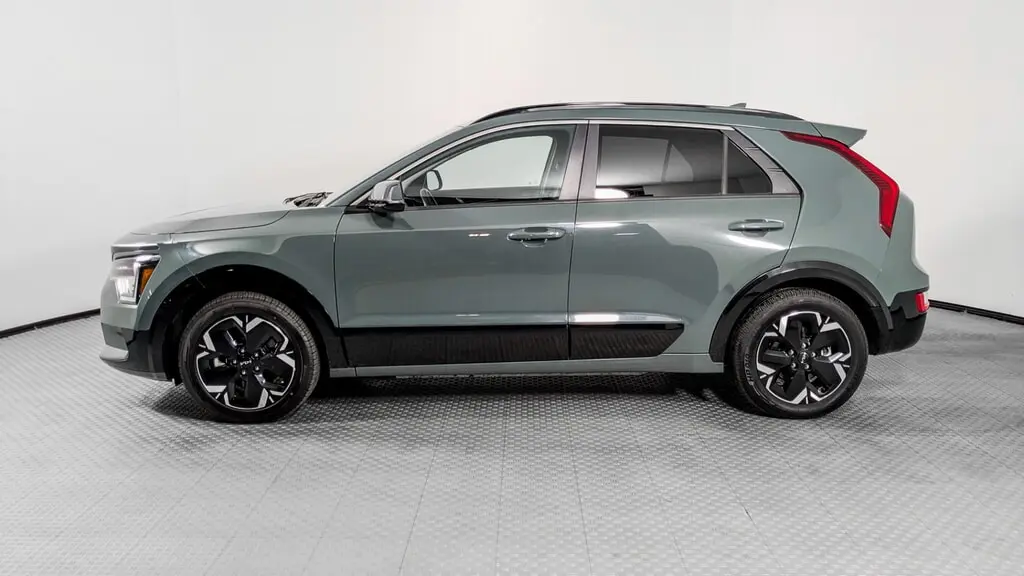 Florida Fine Cars - Used KIA NIRO EV 2023 ORLANDO WIND
