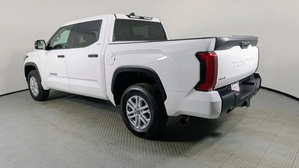 Florida Fine Cars - Used TOYOTA TUNDRA 4WD 2023 ORLANDO SR5