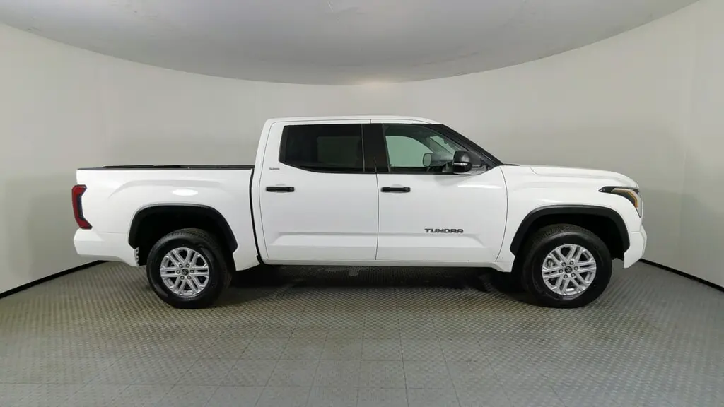 Florida Fine Cars - Used TOYOTA TUNDRA 4WD 2023 ORLANDO SR5