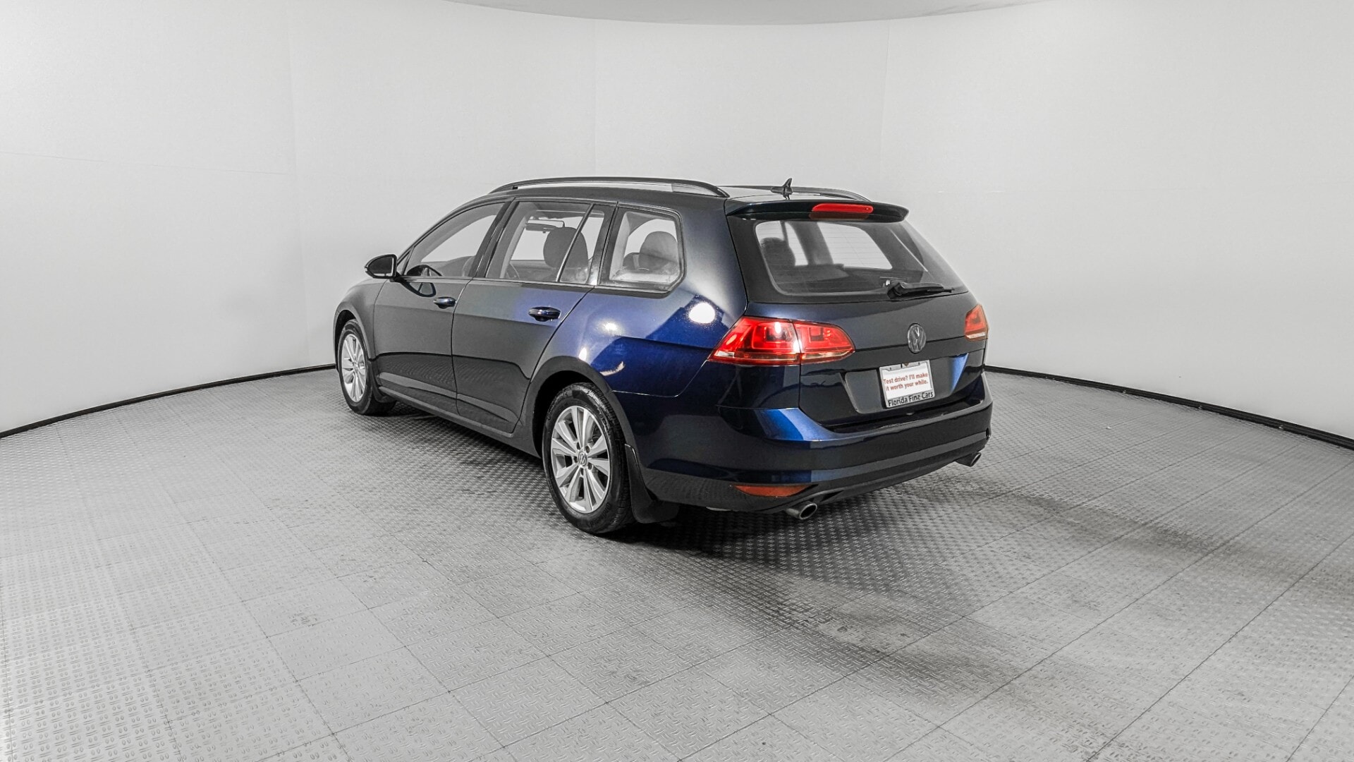 Florida Fine Cars - Used vehicle - SEDAN VOLKSWAGEN GOLF SPORTWAGEN 2017