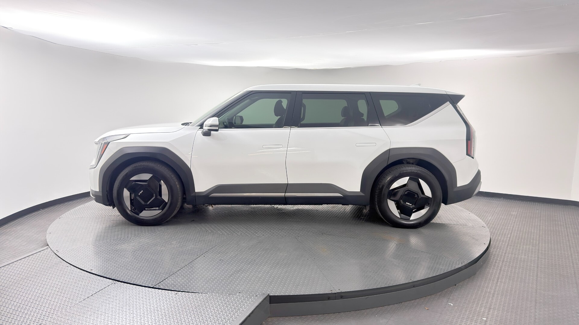 Florida Fine Cars - Used vehicle - SUV KIA EV9 2024