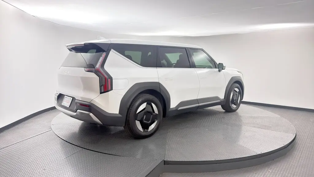 Florida Fine Cars - Used KIA EV9 2024 WEST PALM LIGHT LONG RANGE