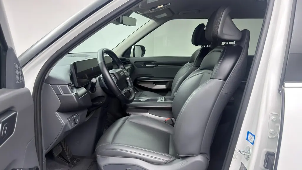 Florida Fine Cars - Used KIA EV9 2024 WEST PALM LIGHT LONG RANGE