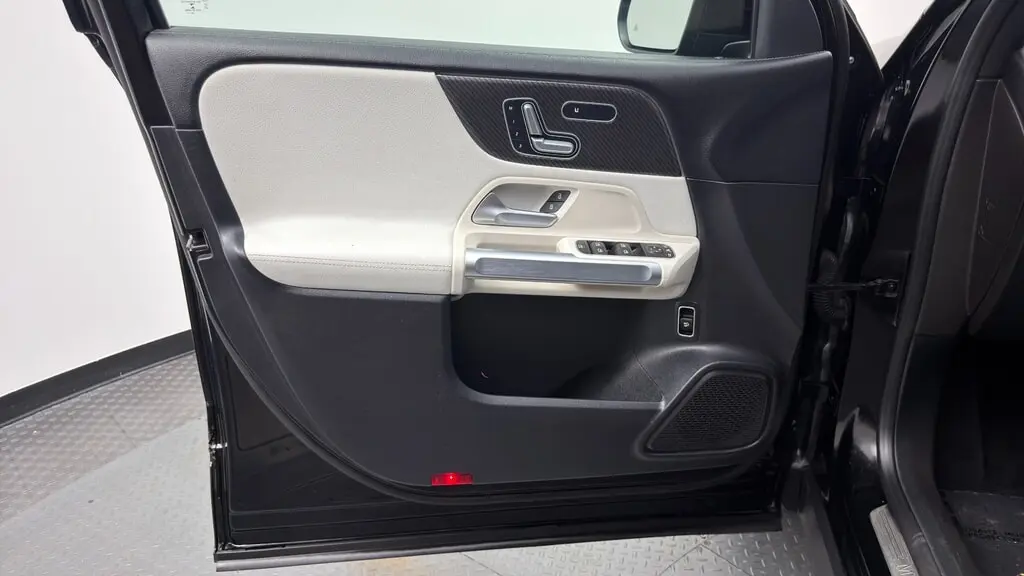 Florida Fine Cars - Used MERCEDES-BENZ GLB 2021 WEST PALM GLB 250