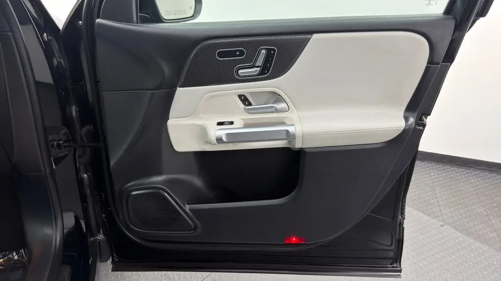Florida Fine Cars - Used MERCEDES-BENZ GLB 2021 WEST PALM GLB 250