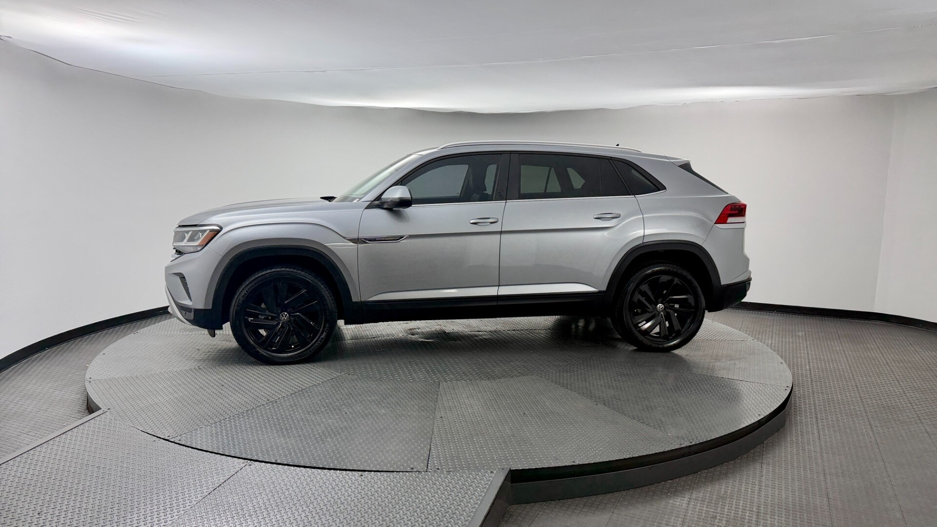 Florida Fine Cars - Used vehicle - SUV VOLKSWAGEN ATLAS CROSS SPORT 2023