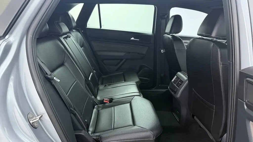 Florida Fine Cars - Used VOLKSWAGEN ATLAS CROSS SPORT 2023 WEST PALM 3.6L V6 SE W/TECHNOLOGY