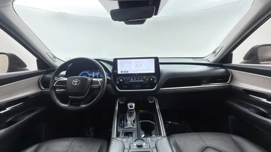 2024 TOYOTA GRAND HIGHLANDER LIMITED photo 25