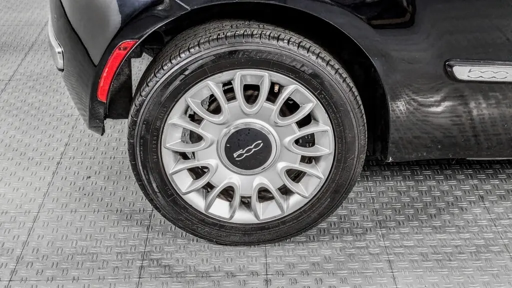 Florida Fine Cars - Used FIAT 500 2015 ORLANDO LOUNGE