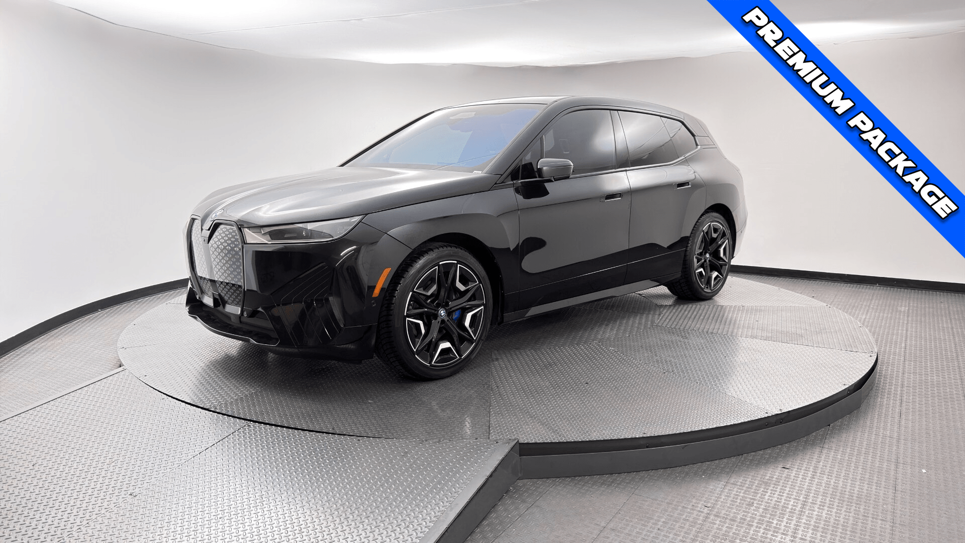 2023 BMW iX
