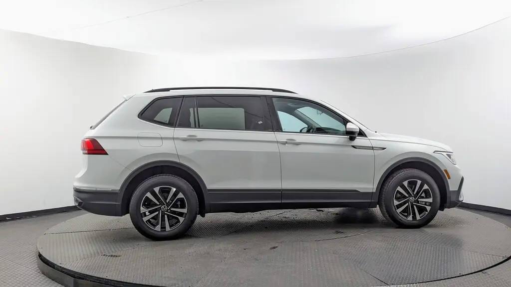 Florida Fine Cars - Used VOLKSWAGEN TIGUAN 2022 MIAMI S