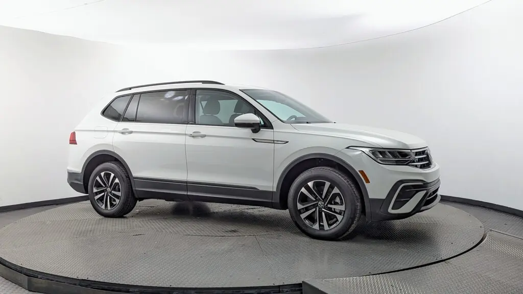 Florida Fine Cars - Used VOLKSWAGEN TIGUAN 2022 MIAMI S
